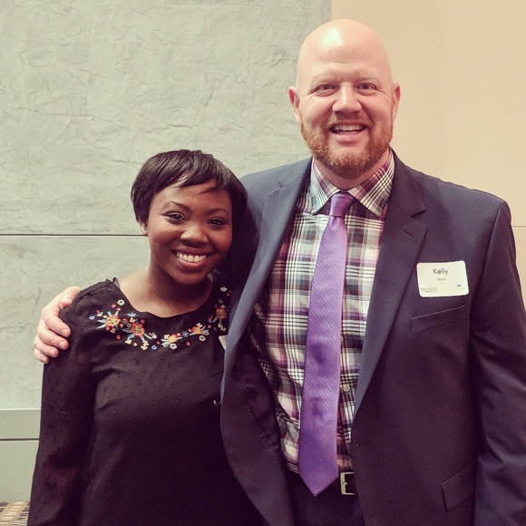 Meet your Posher, Kelly - Picture 3 of 8